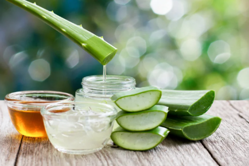 Best Skincare Ingredients for Indian Weather 3 eye gel advik ayurveda